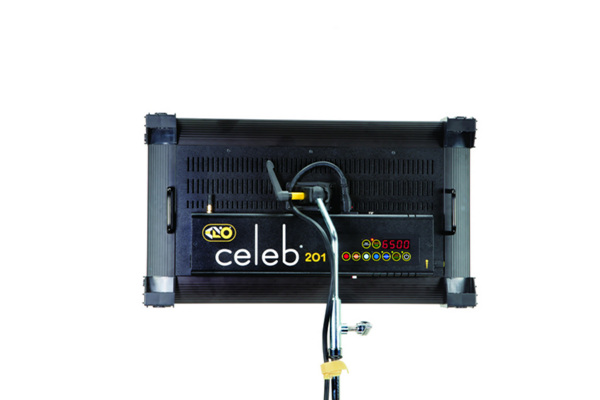 CELEB 250 LED DMX KIT 230V ( inclus valise, louver 90) - 7