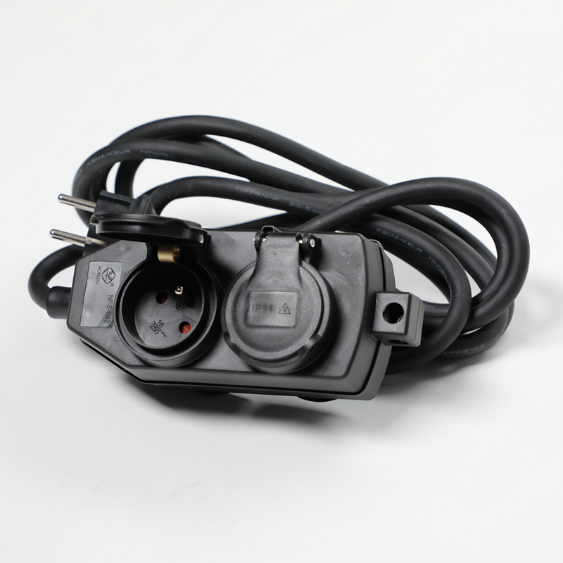 BOITE M4 4 PRISES 2P+T avec 5m de HO7RNF et prise mle - 3