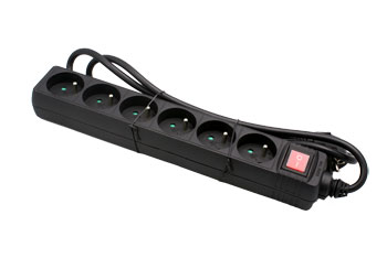 BLOC MENAGER 5 X 10/16A  avec interrupteur