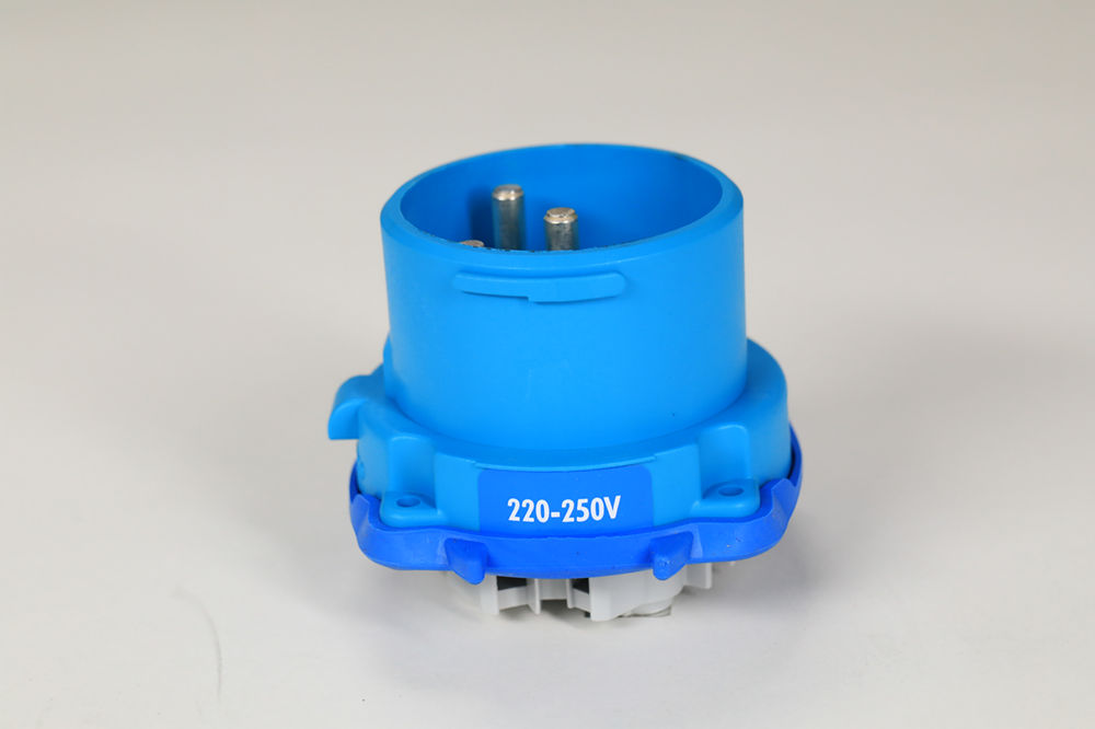 MARECHAL EMBASE MALE MONO 230v 32/50 A - 3