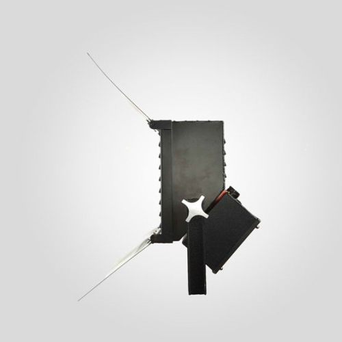 LOC. J. LIGHTNING STRIKES 40 000W - 5