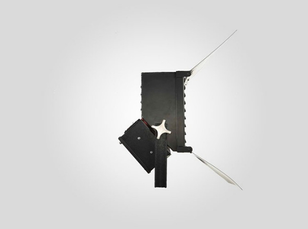 LOC. J. LIGHTNING STRIKES 40 000W - 6