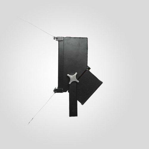 LOC. J. LIGHTNING STRIKES 70 000W - 4