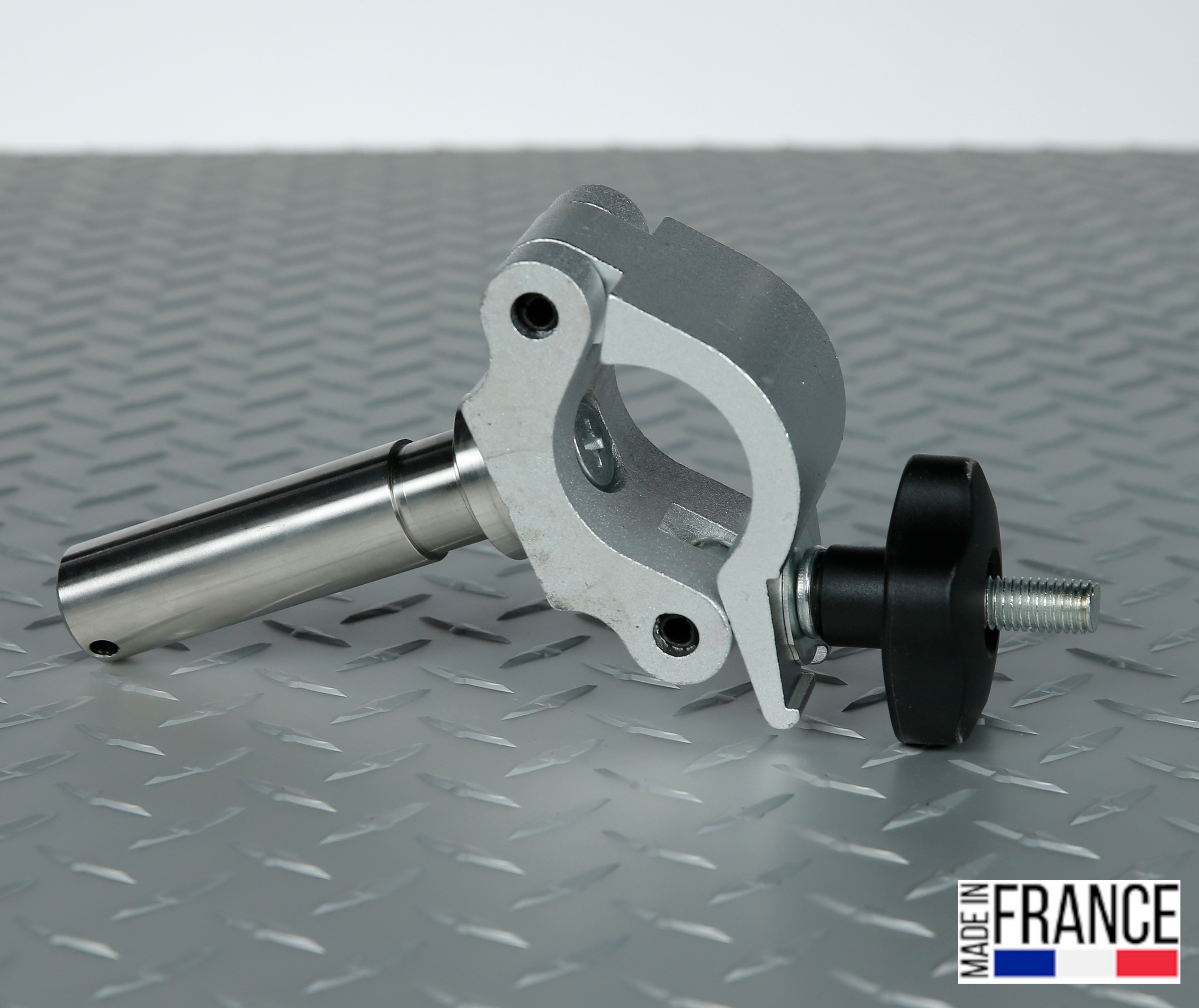 COLLIER POUR TUBE 50mm - BIG-BEN  EMBOUT MALE 28mm